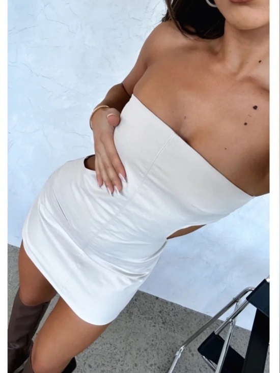 White Fox Boutique Dresses & Skirts - White Fox Talk Back Mini Cutout mini Dress XS NWOT